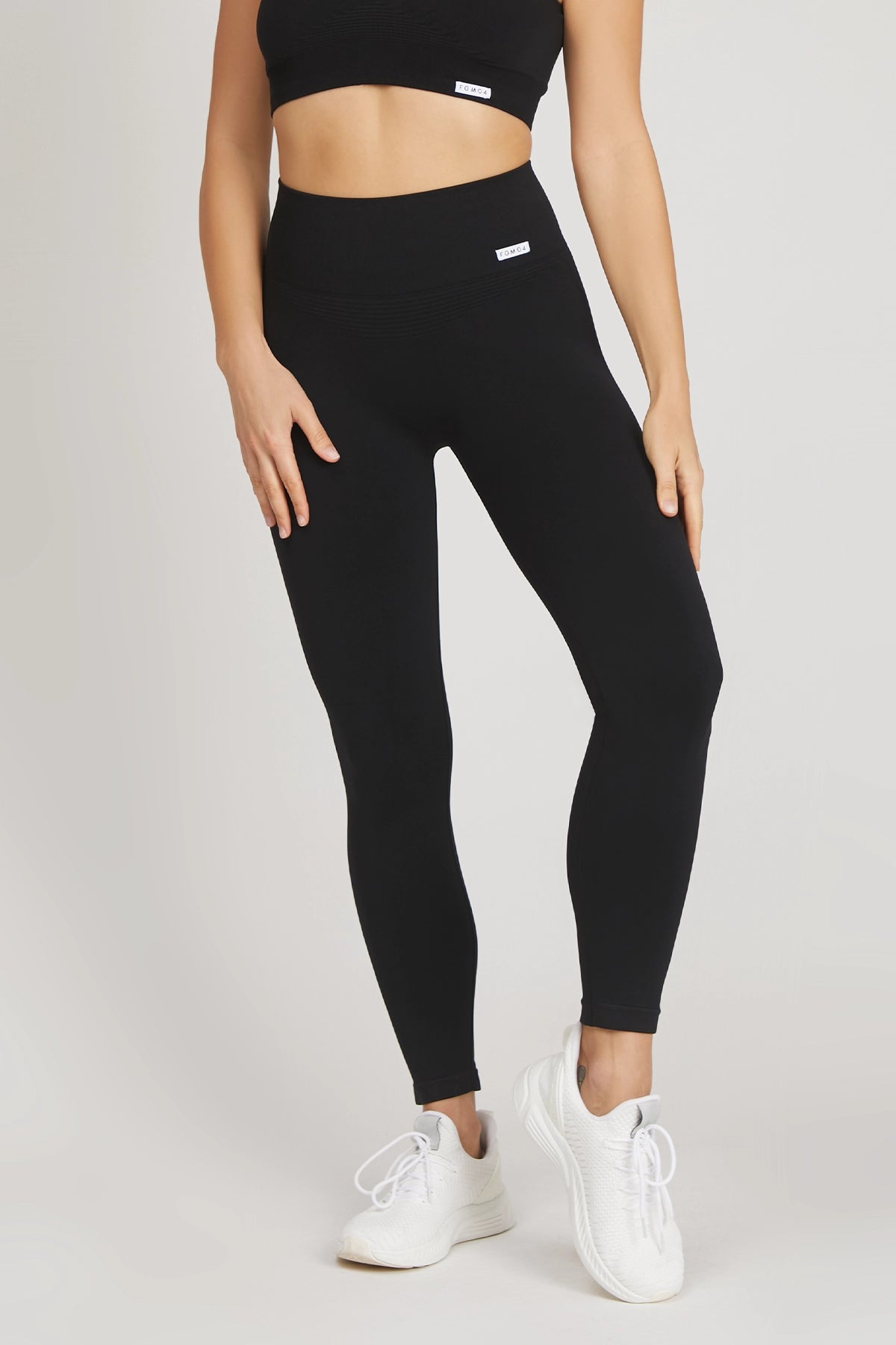 Yoga Shorts for Active Lifestyles -Leggings Confidence Nero