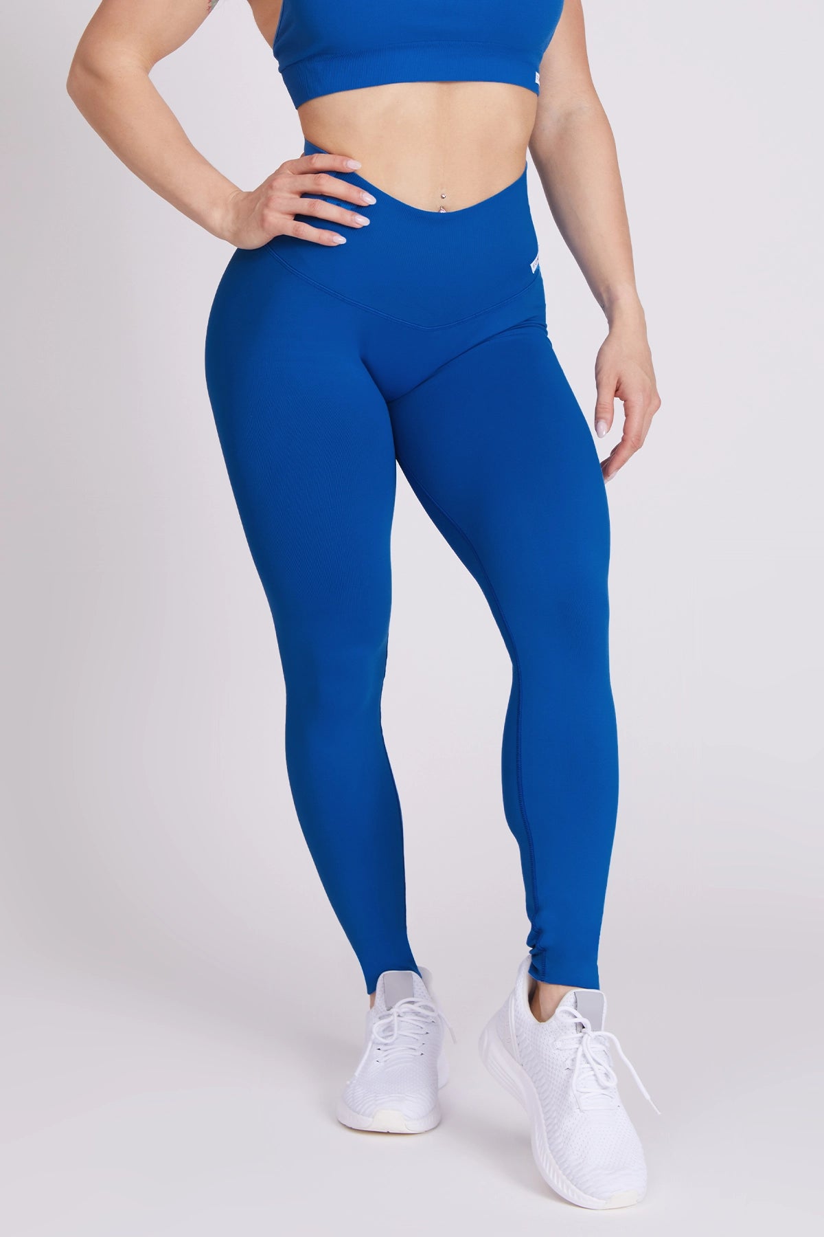 Yoga Shorts for Stretching and Recovery -Leggings CryoFir Blu Accidia