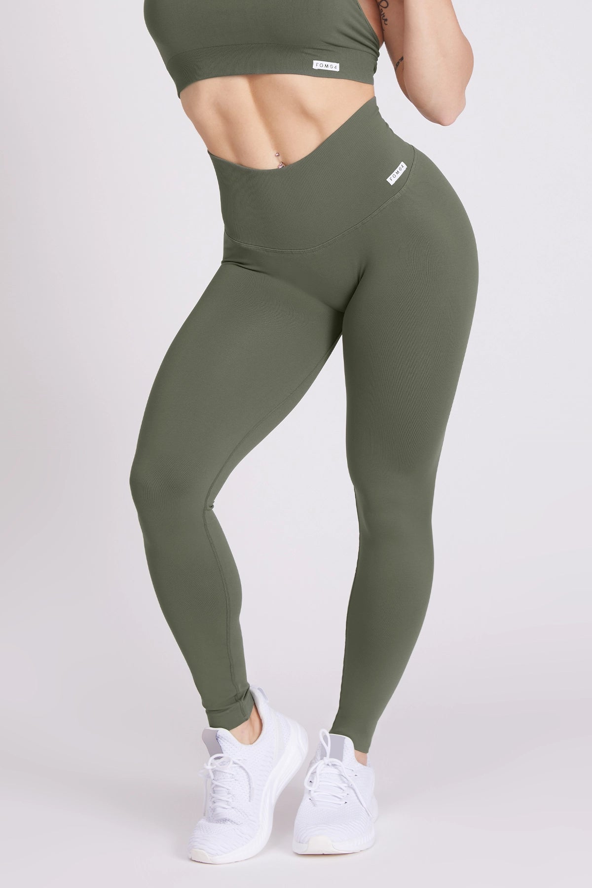 Best Yoga Shorts for Women -Leggings CryoFir Verde Militare
