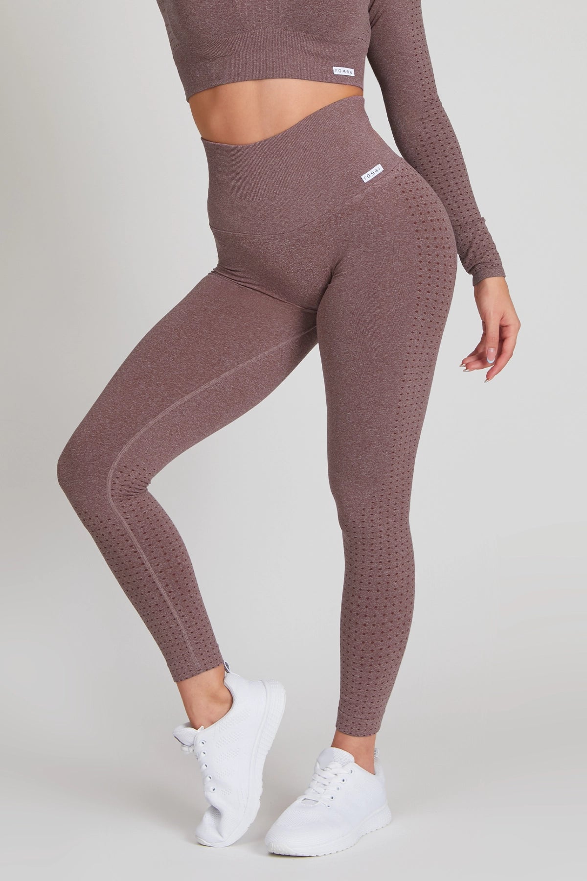 Yoga Shorts for Comfort and Yoga Poses -Leggings Eldorado Merlot Ecofir