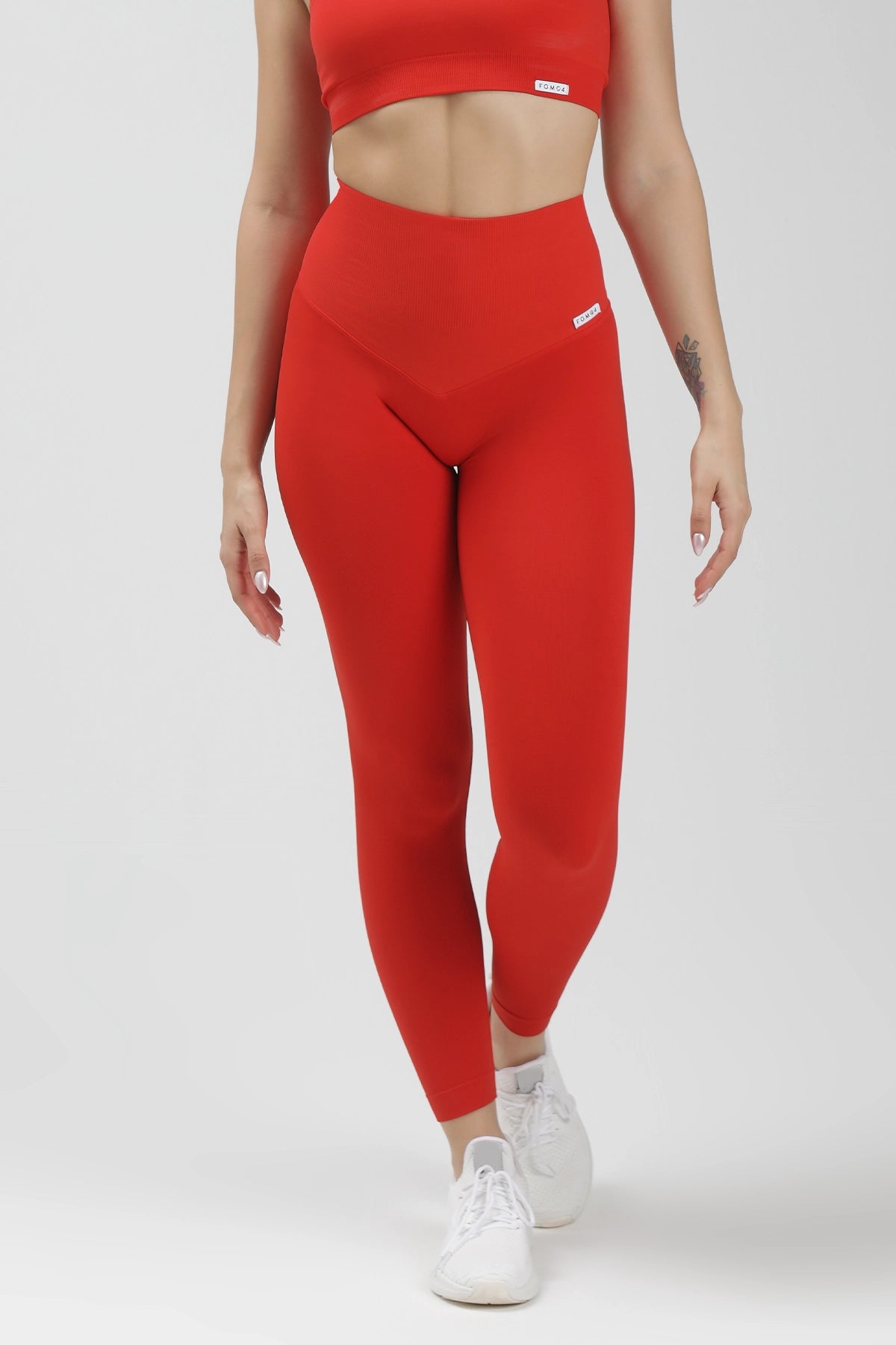 Yoga Shorts for Flexibility and Recovery -Leggings Gym Fashion Rosso Fiamma