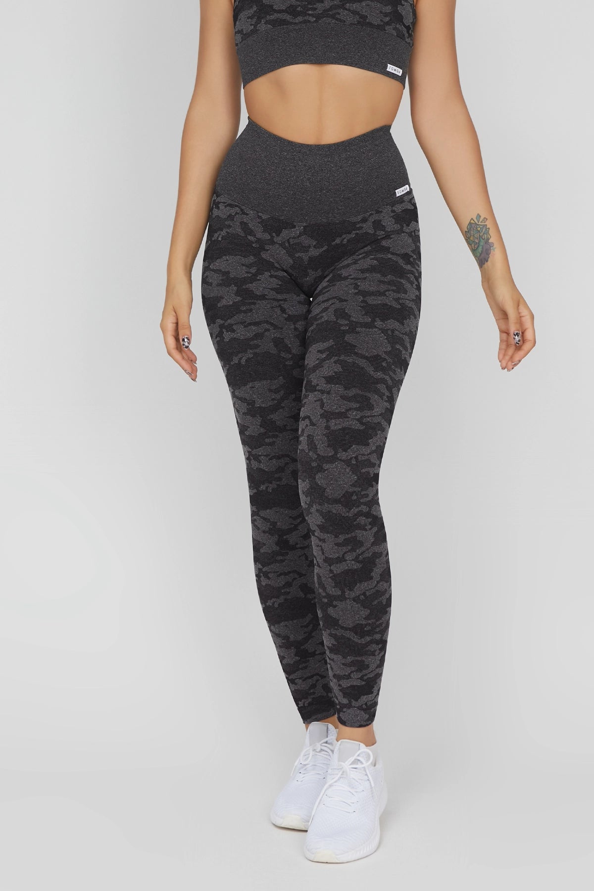 Lightweight Yoga Shorts for Summer -Leggings Mimetico Nero Ecofir