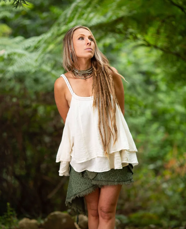 Breathable Yoga Tops for Women -Light Warrior Top - White