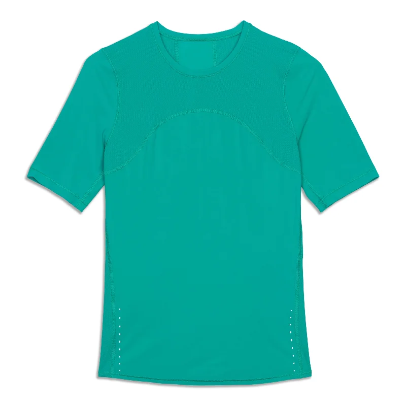 Yoga Tops for Increased Flexibility -Lightweight Trail Running T-Shirt - Resale