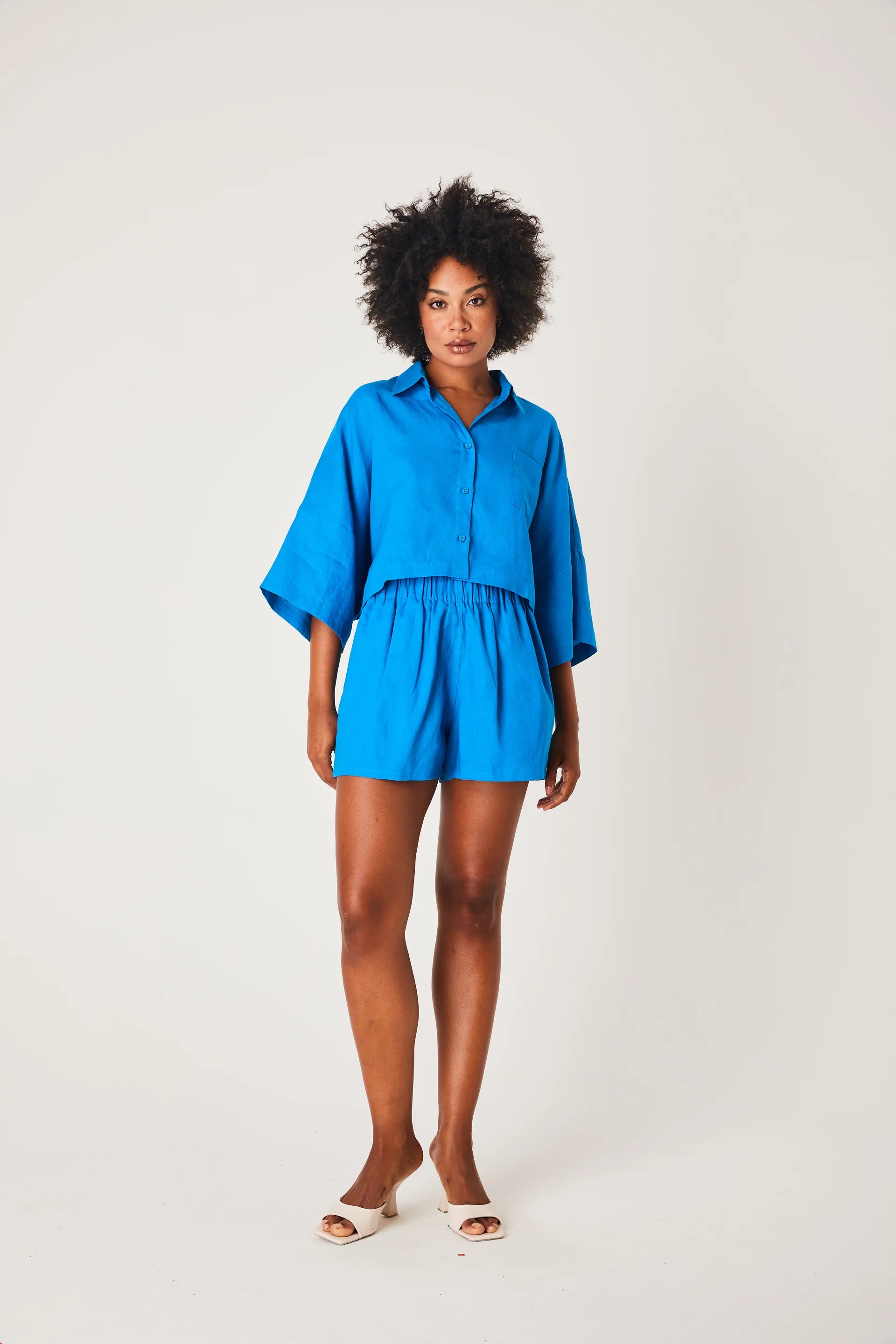 Performance Yoga Shorts for Women -Linen Shorts- Azure