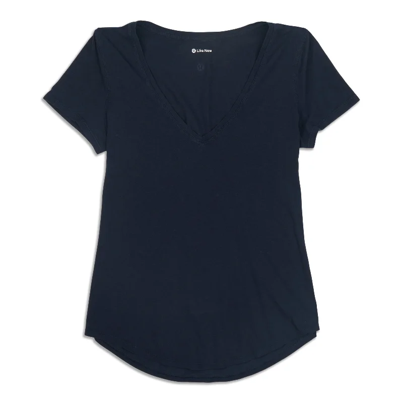 Women's Yoga Tops with Full Coverage Support -Love Crew - Resale