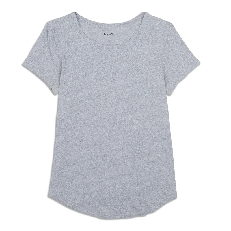 Stylish Yoga Tops for Fitness Enthusiasts -Love Crew - Resale