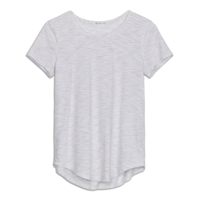 Stylish Yoga Tops for Fitness Classes -Love Crew - Resale