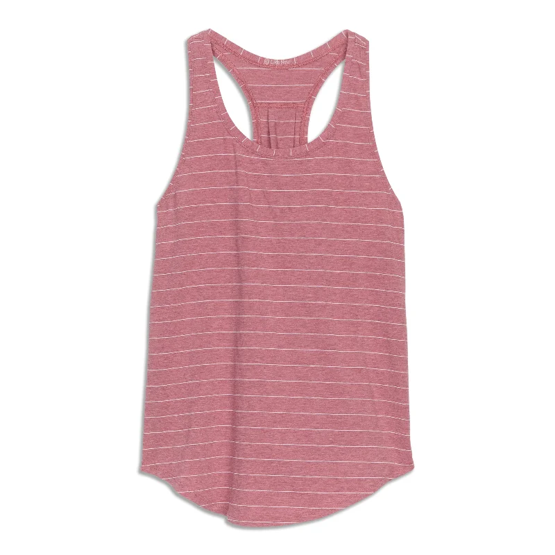 Yoga Tops for Active and High-Energy Workouts -Love Tank Top Pleated - Resale