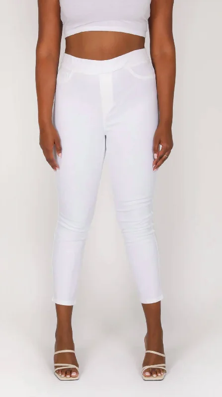 Yoga Shorts for Deep Flexibility Training -Lucy Pull-On Ankle Leggings In White
