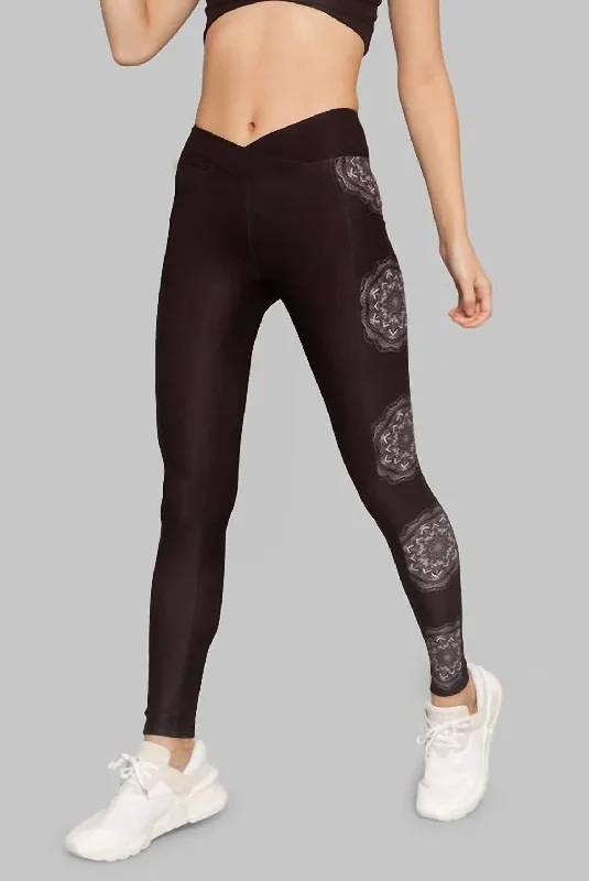 Performance Yoga Shorts for Support -Luna Crossover Pocket Legging In Black