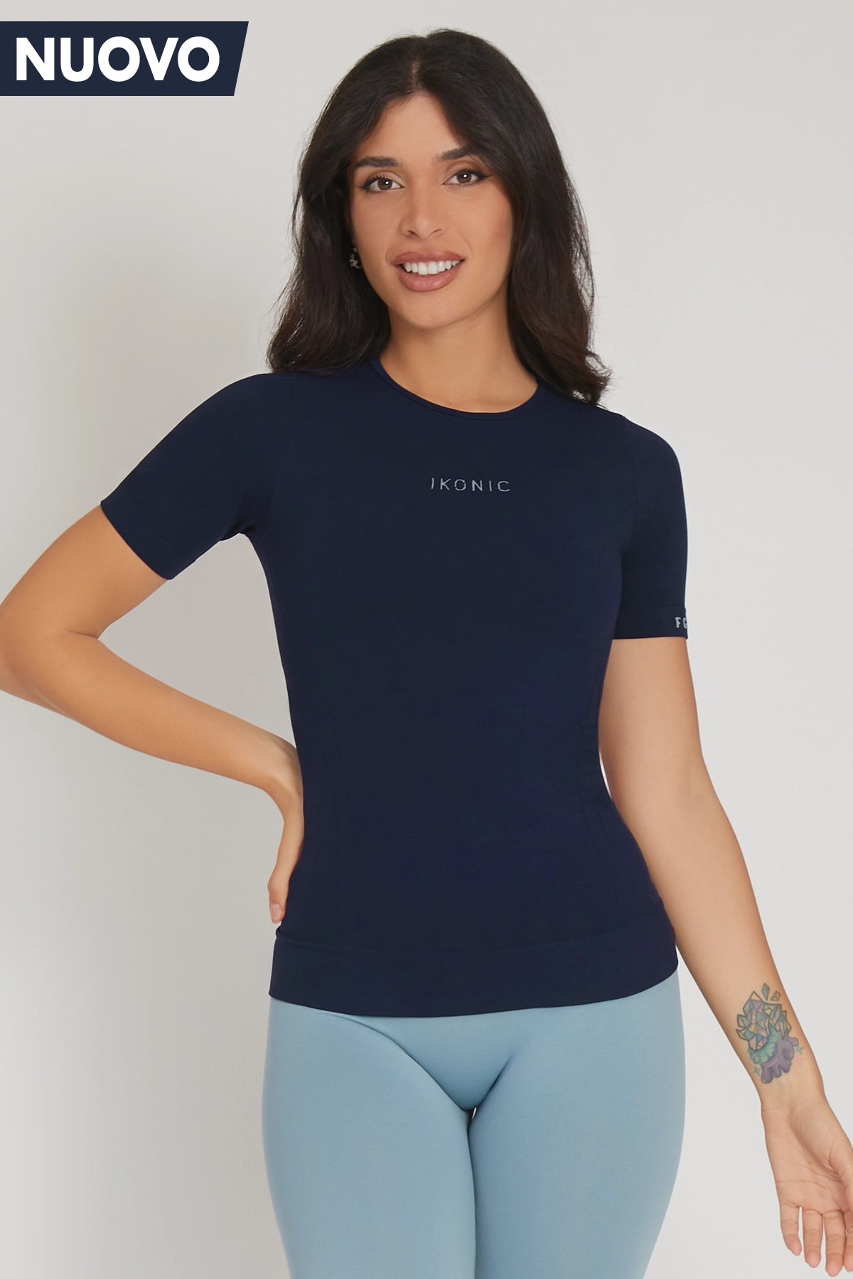 Yoga Tops for High-Intensity Training -Maglia snellente Ikonic Sport Unisex Blu Notte