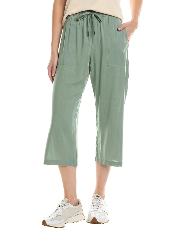 Lightweight Yoga Shorts for Daily Yoga -Marika Avery Linen-Blend Capri