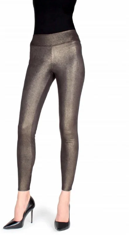 Comfortable Yoga Shorts for Warm Weather -Metallic Sheen Shaping Legging In Black-Gold Comfortable Yoga Shorts for Warm Weather -Metallic Sheen Shaping Legging In Black-Gold
