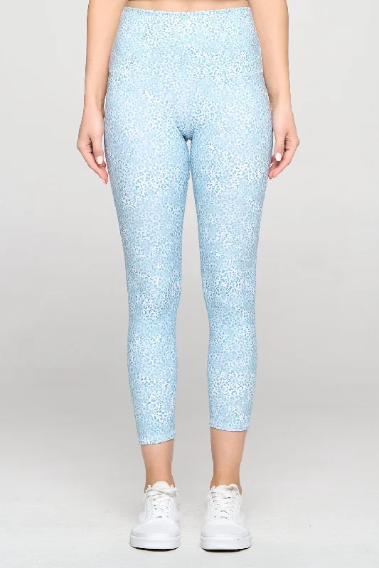 High-Compression Yoga Pants for Strength -Mia - Baby Blue Cheetah 7/8 Legging (High-Waist) High-Compression Yoga Pants for Strength -Mia - Baby Blue Cheetah 7/8 Legging (High-Waist)