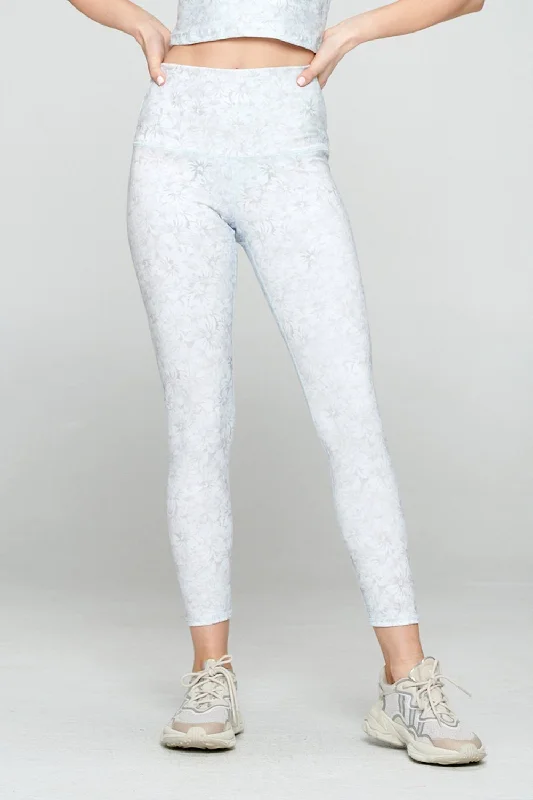 Full-Body Yoga Pants for Flexibility -Mia - Faded Blue Floral Stamp 7/8 Legging (High-Waist) - FINAL SALE Full-Body Yoga Pants for Flexibility -Mia - Faded Blue Floral Stamp 7/8 Legging (High-Waist) - FINAL SALE