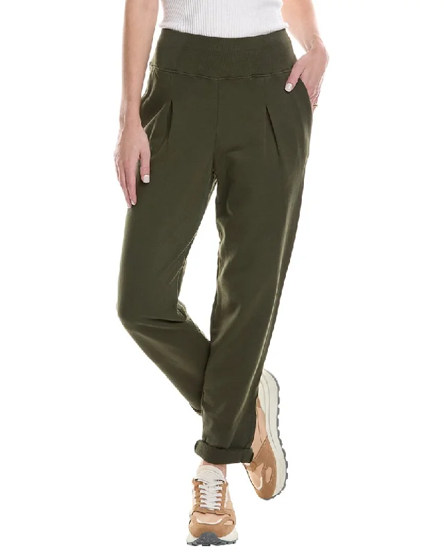 Yoga Shorts for Easy Stretching -Michael Stars Pia Trogger Pant