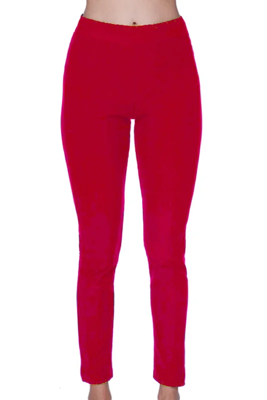 Comfortable Yoga Shorts for Active Lifestyles -Mid Rise Jegging In Red