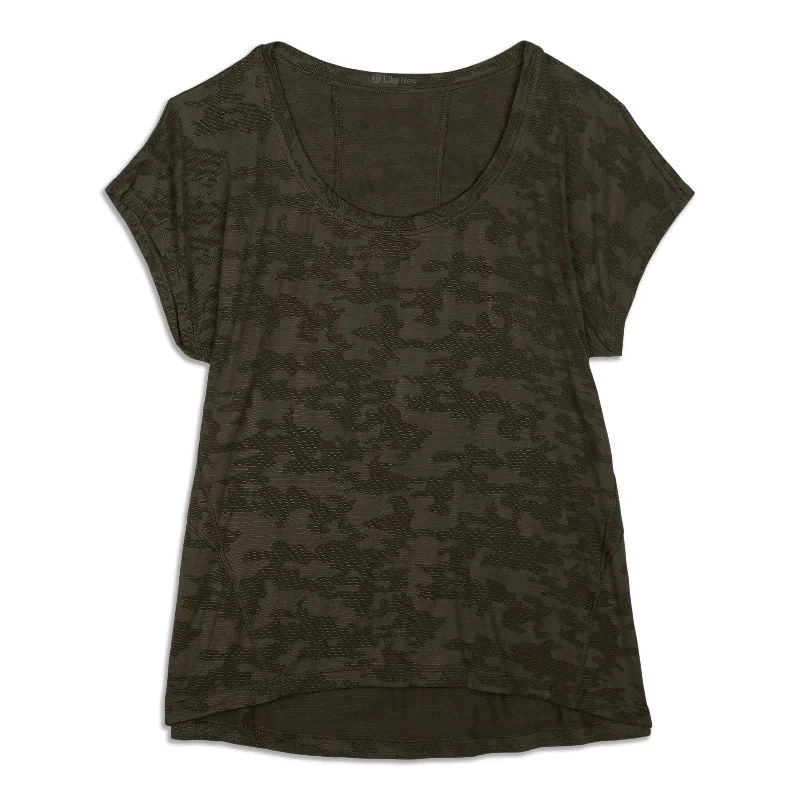 Women's Yoga Tops for Powerful Stretching -Miles Ahead Short Sleeve Shirt - Resale