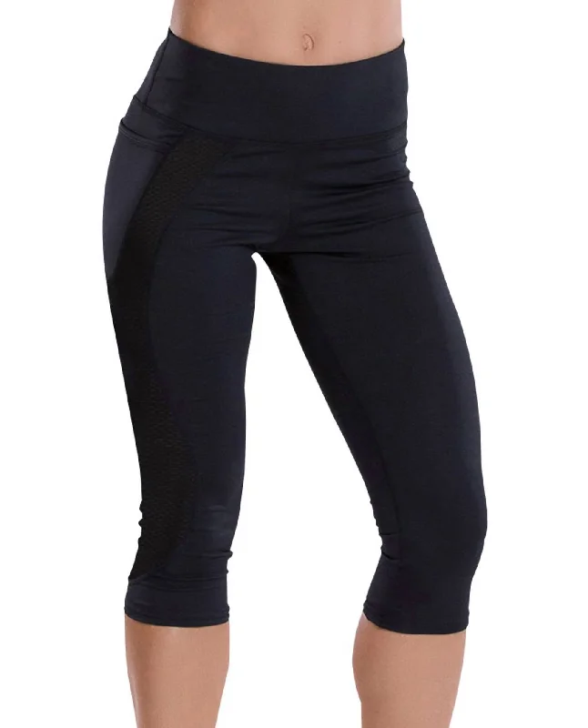 Yoga Shorts for Comfortable Daily Use -Moonlit Capri Leggings In Black
