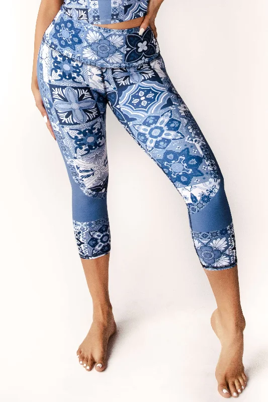 Comfortable Yoga Pants for Daily Wear -Mosaic In Blue Printed Yoga Crops