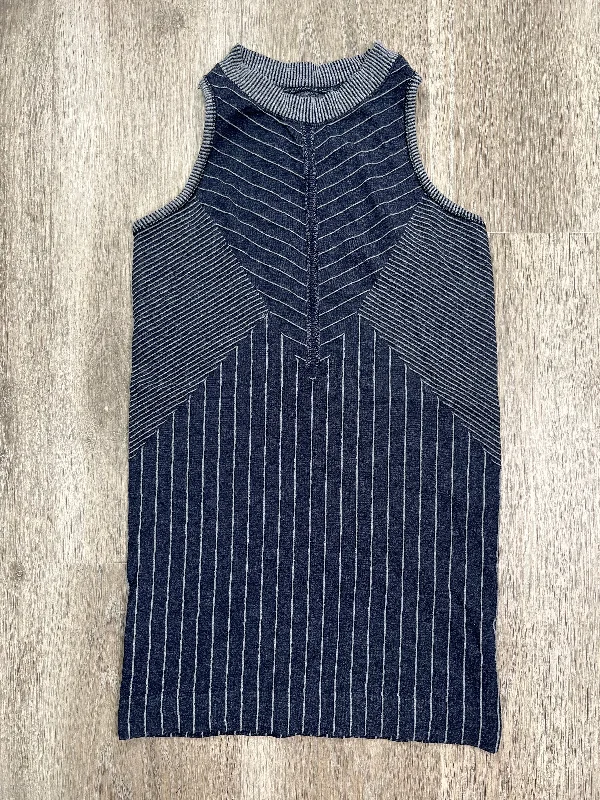 Yoga Tops for Hot Summer Days -Navy Athletic Tank Top Athleta, Size S