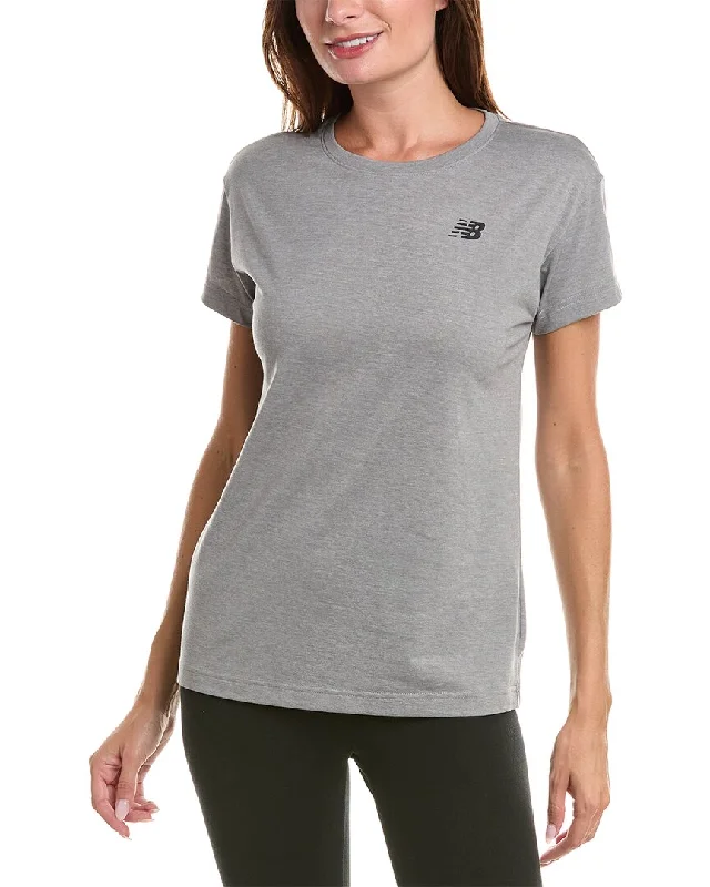 Stylish Yoga Tops for Yoga Practice -New Balance Relentless Crew Top