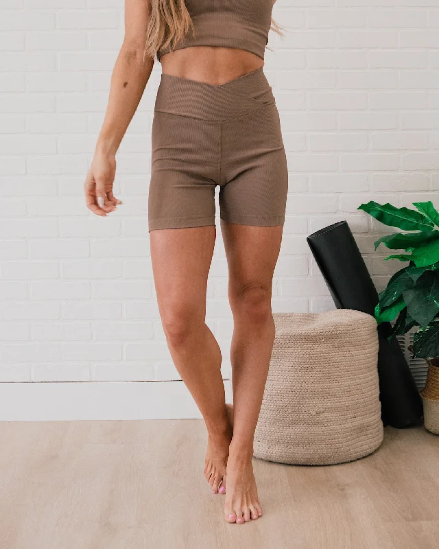 Yoga Shorts for Better Flexibility -Rae Mode Ribbed V-Waist Biker Shorts - Dark Mocha Yoga Shorts for Better Flexibility -Rae Mode Ribbed V-Waist Biker Shorts - Dark Mocha