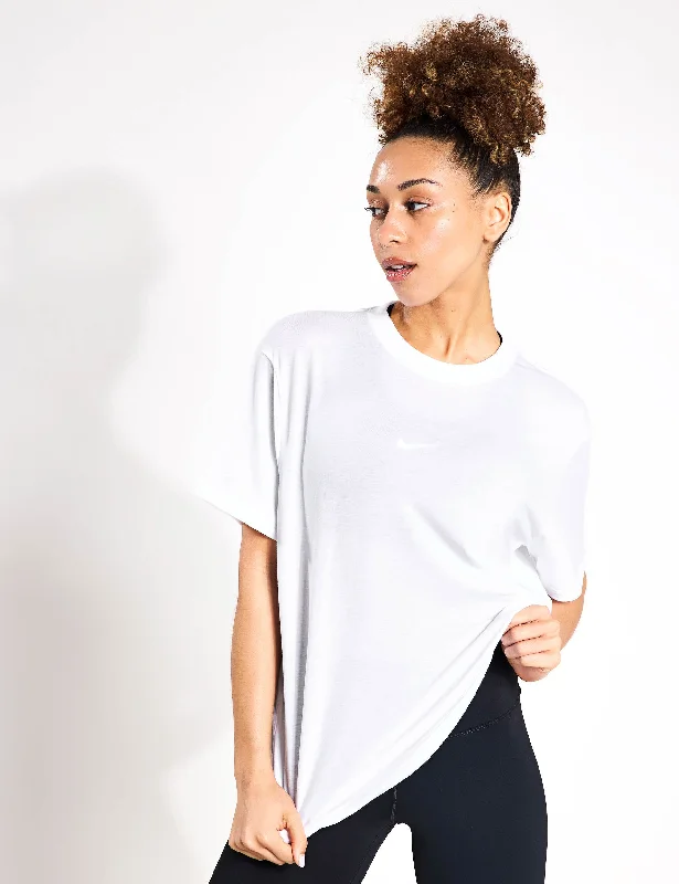 Yoga Tops for Relaxed Practice -One Relaxed Dri-FIT Short-Sleeve Top - White/Black