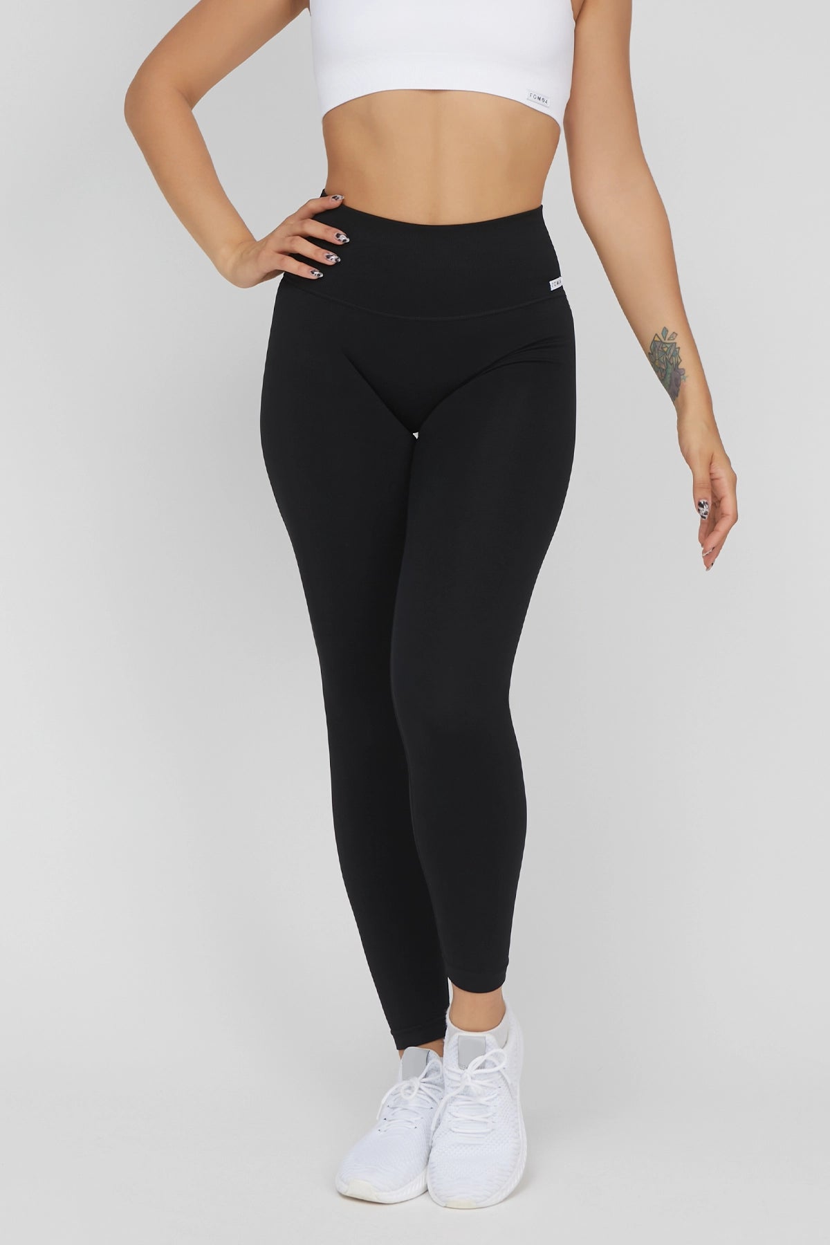 Comfortable Yoga Shorts for Full Mobility -Shape-Up Fgm04 2.0 Nero Pancia Piatta