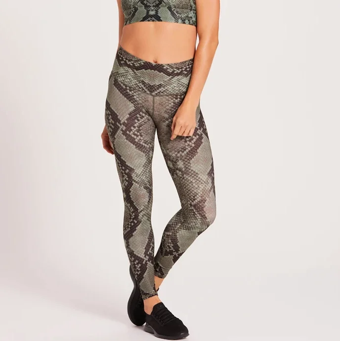 Ultra Stretchable Yoga Pants -Python Barefoot Legging - Jade