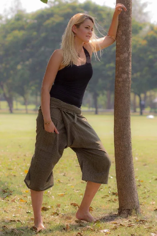 Full-Body Yoga Pants for Flexibility -Olive Green 3/4 Fisherman Pants