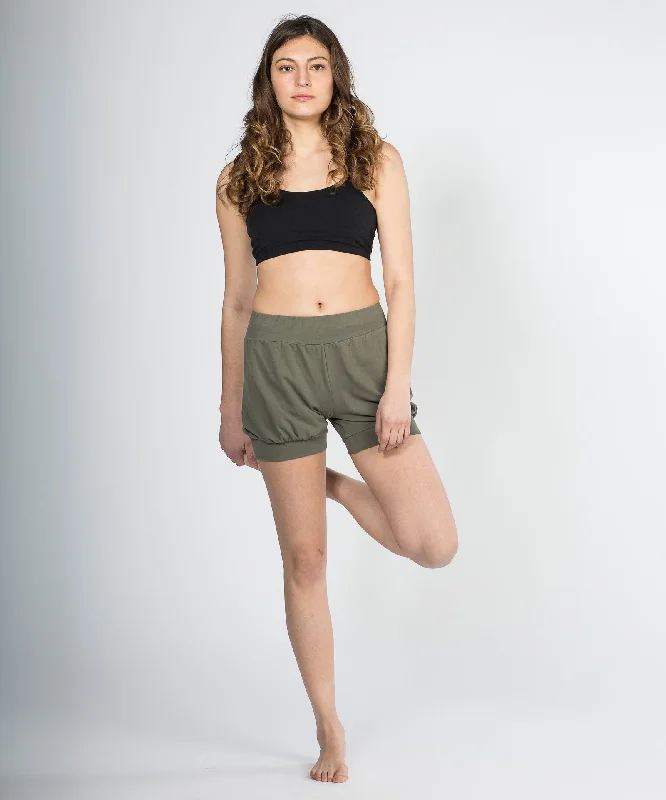 Full-Waist Yoga Shorts for Comfort -Olive Pune Pants