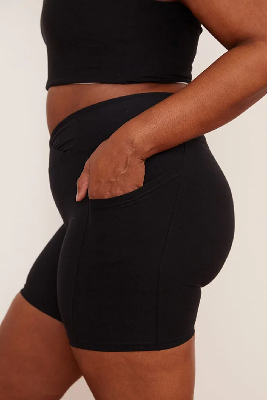 Stylish Yoga Shorts for Comfort -Onyx Midi Bike Short