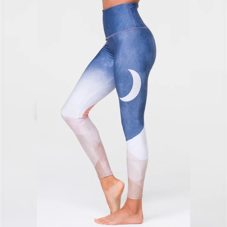 Fitted Yoga Pants for Women -Graphic High Rise Midi Leggings - Sol y Luna