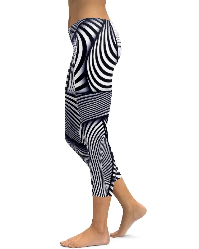 Yoga Pants for Maximum Range of Motion -Optical Illusion Stripes Capris
