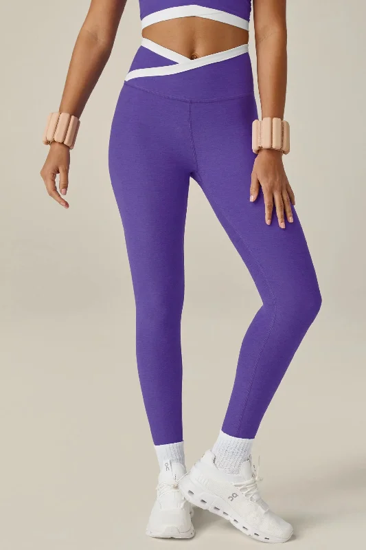 Comfortable Yoga Shorts for Quick Workouts -Outlines High Waisted Midi Leggings - Ultraviolet White Comfortable Yoga Shorts for Quick Workouts -Outlines High Waisted Midi Leggings - Ultraviolet White