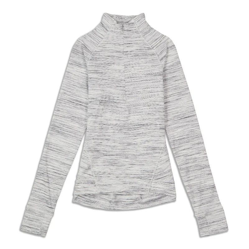Stylish Yoga Tops for Every Yoga Practice -Outrun The Elements Half Zip - Resale