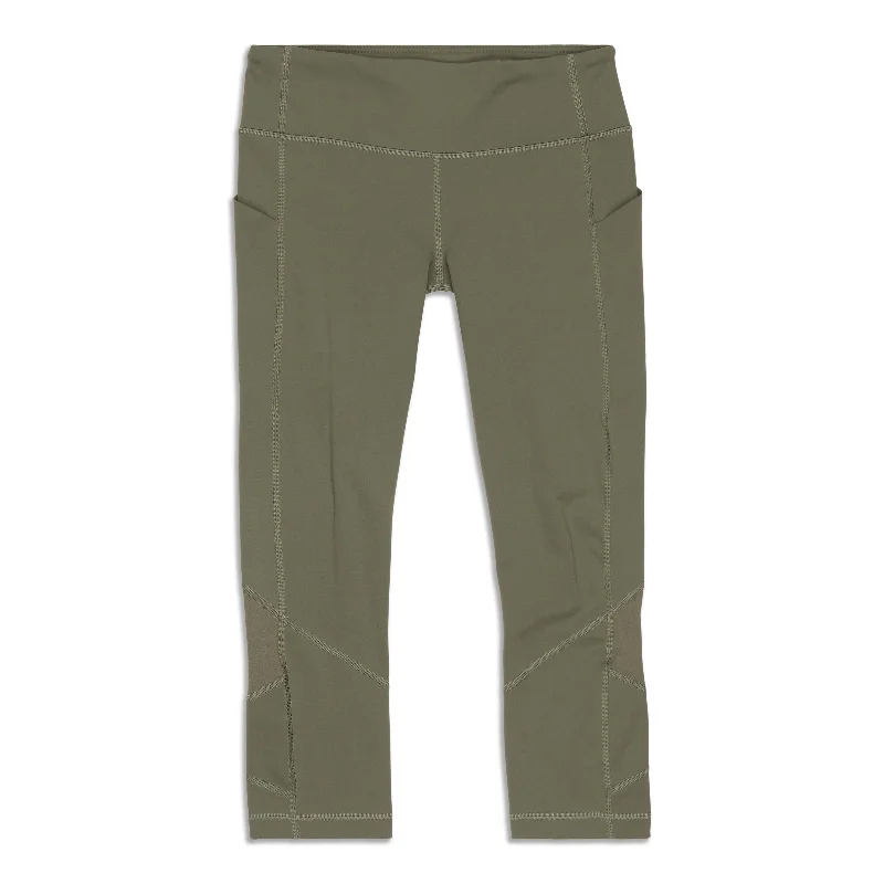 Women's Best Fit Yoga Pants -Pace Rival Crop - Resale