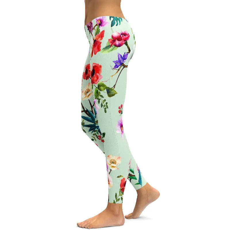 Lightweight Yoga Pants for Easy Movement -Pastel Floral Leggings