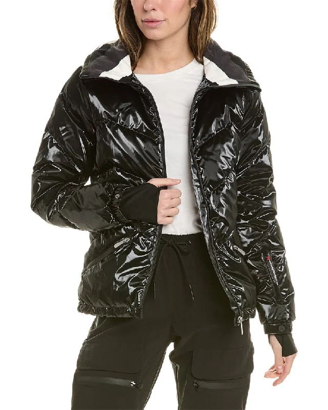 Women's Yoga Shorts for Ease of Movement -Perfect Moment Ski Duvet Jacket
