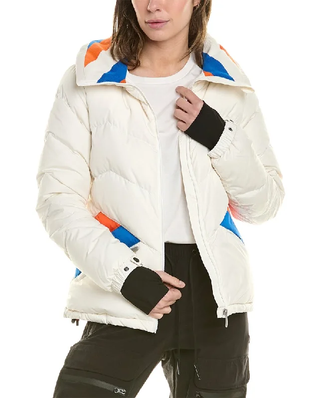 Premium Yoga Shorts for Fitness -Perfect Moment Ski Duvet Jacket