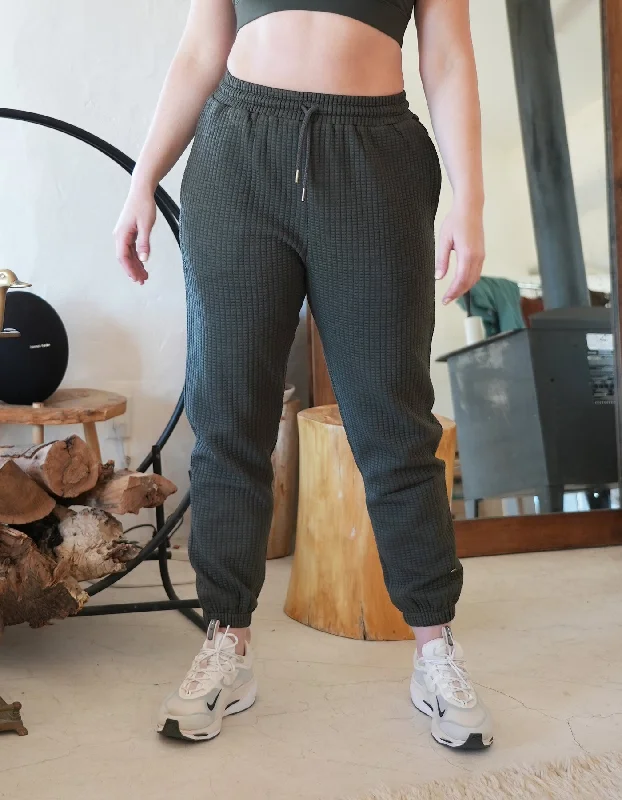 Comfortable Fit Yoga Pants for Flexibility -Phaedra Joggers - Scorpion