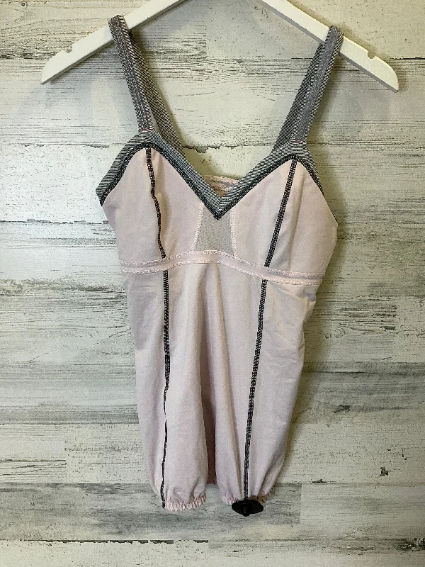 Eco-Friendly Yoga Tops for Women -Pink Athletic Tank Top Lululemon, Size 8