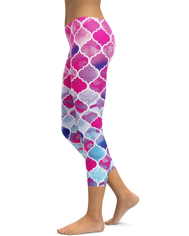 Yoga Pants for Workout and Fitness -Pink & Blue Arabic Pattern Capris