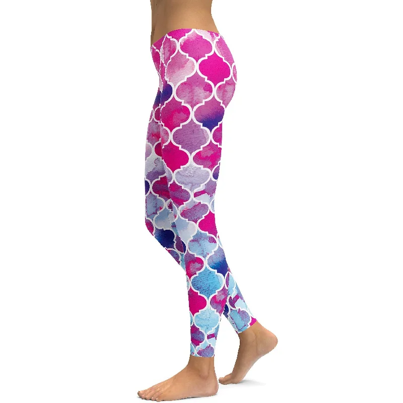 Comfortable Yoga Pants for Hot Weather -Pink & Blue Arabic Pattern Leggings