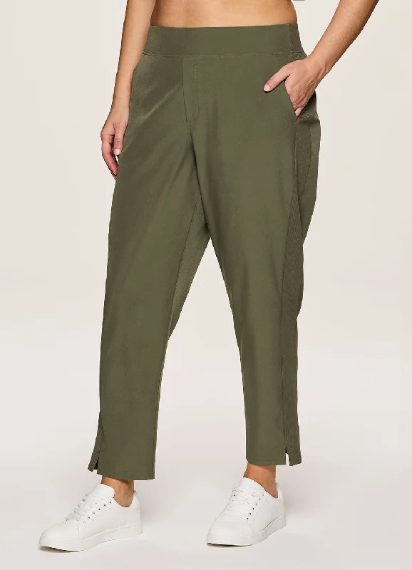 Yoga Pants with a Sculpting Fit -Plus Everyday Ribbed Ankle Pant