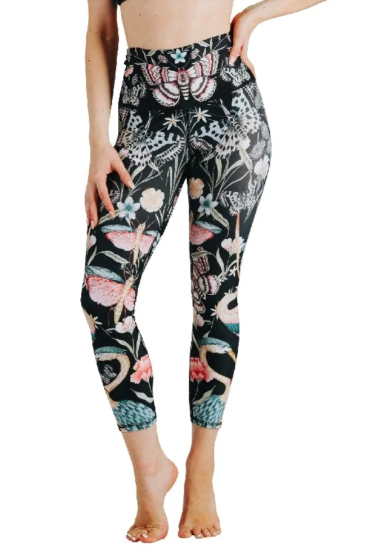 Yoga Pants for Mobility -Pretty In Black Printed Yoga Crops