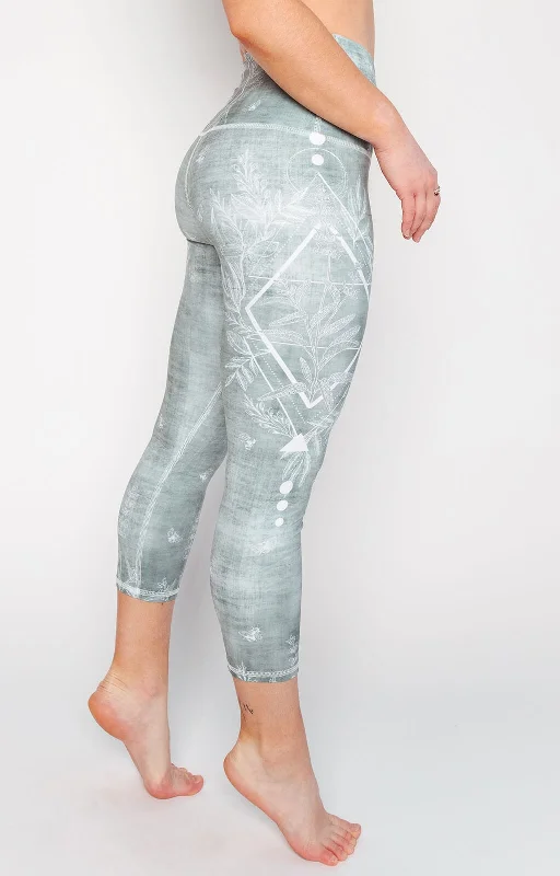 Stylish Yoga Pants -Pure Sage Printed Yoga Crops