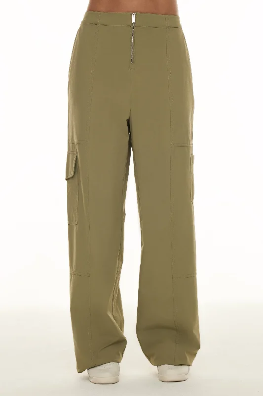 Stretchable Yoga Pants -Quincy Cargo Pants - Aloe